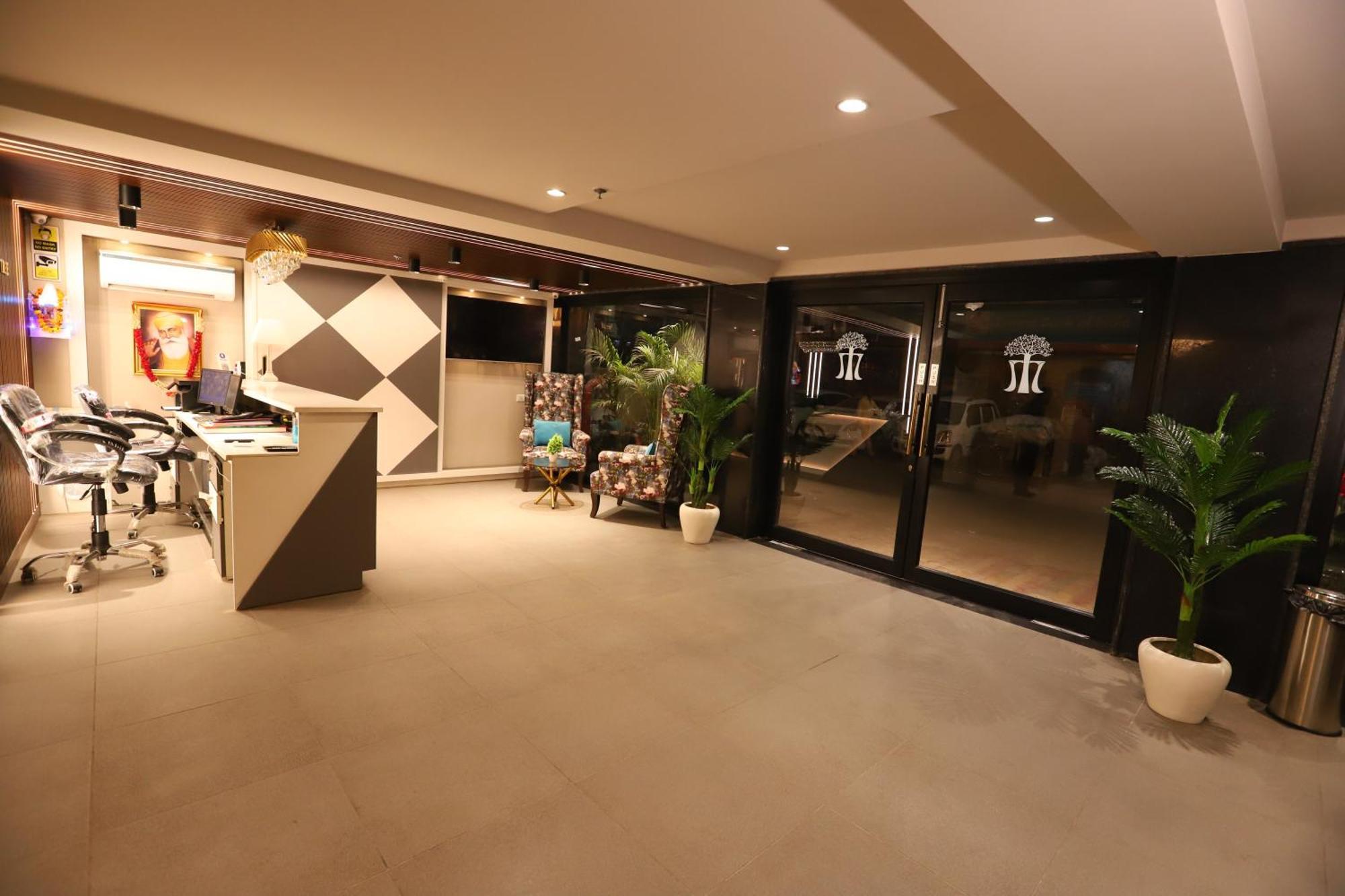 Hotel The Magic Tree - Paharganj New Delhi Exterior foto